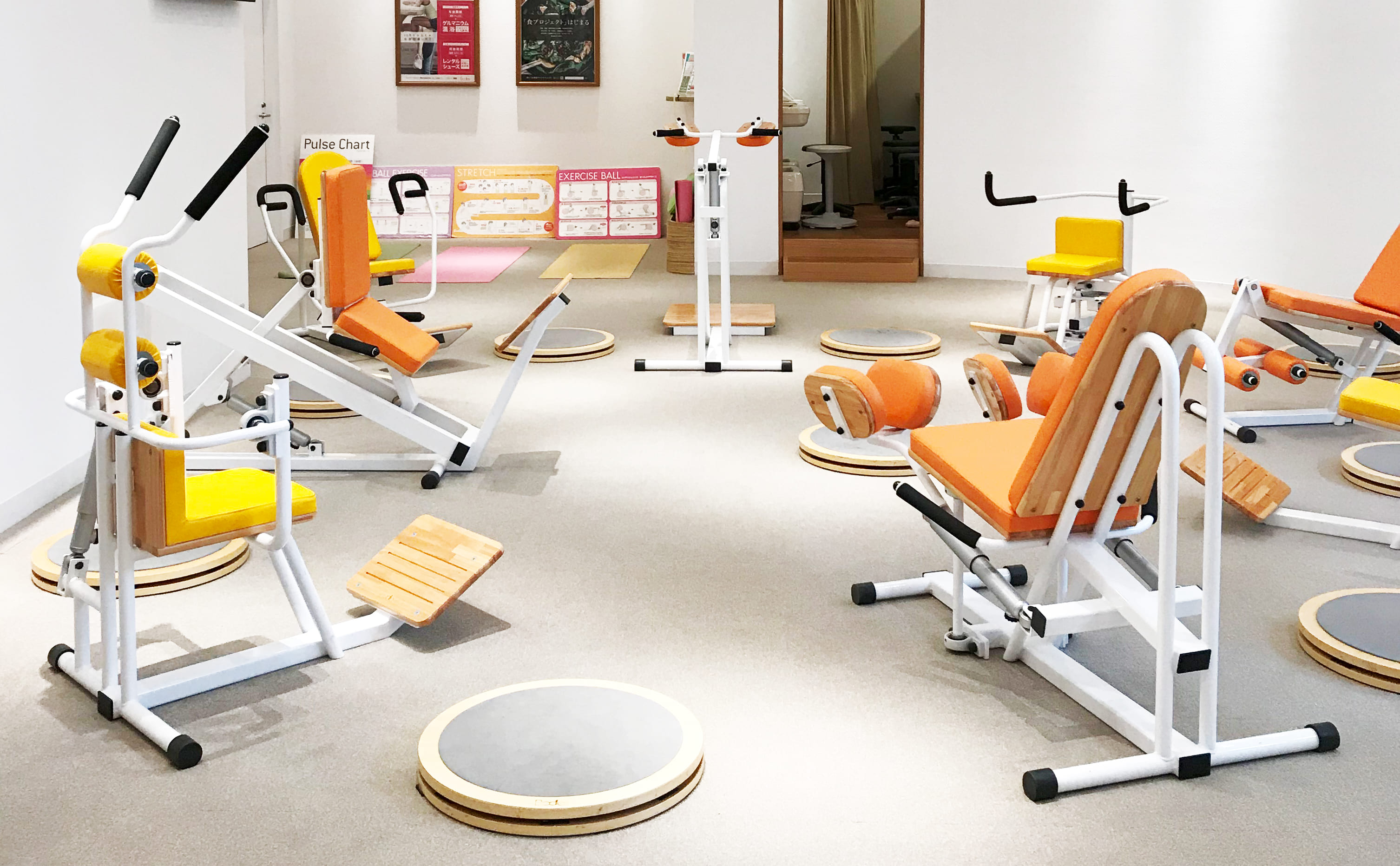 ららぽーと横浜スタジオ 神奈川県横浜市 初心者でも安心 ダイエットなら女性専用フィットネスジム スポーツクラブのbodies