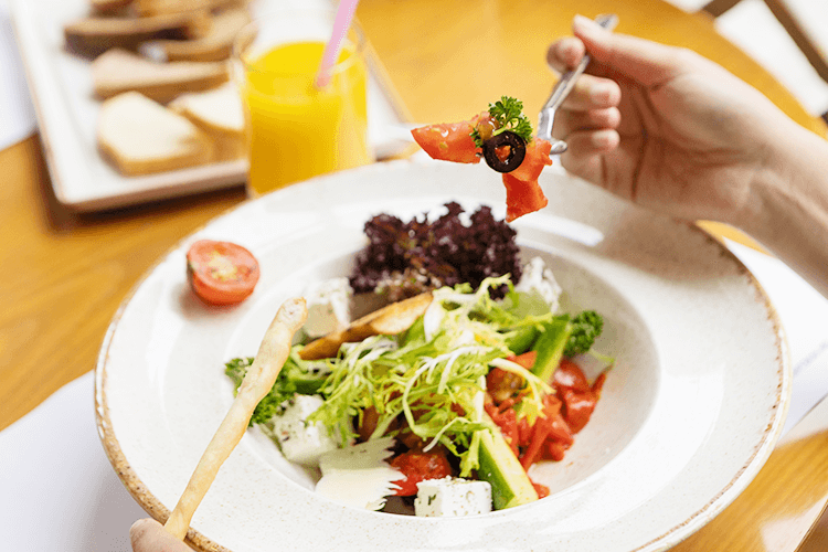 ダイエット中の夜ご飯の食べ方のコツ