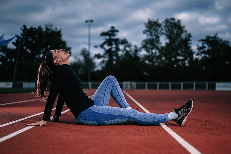 スタチンを使用した場合と使用しない場合では、体重管理に違いはありますか?